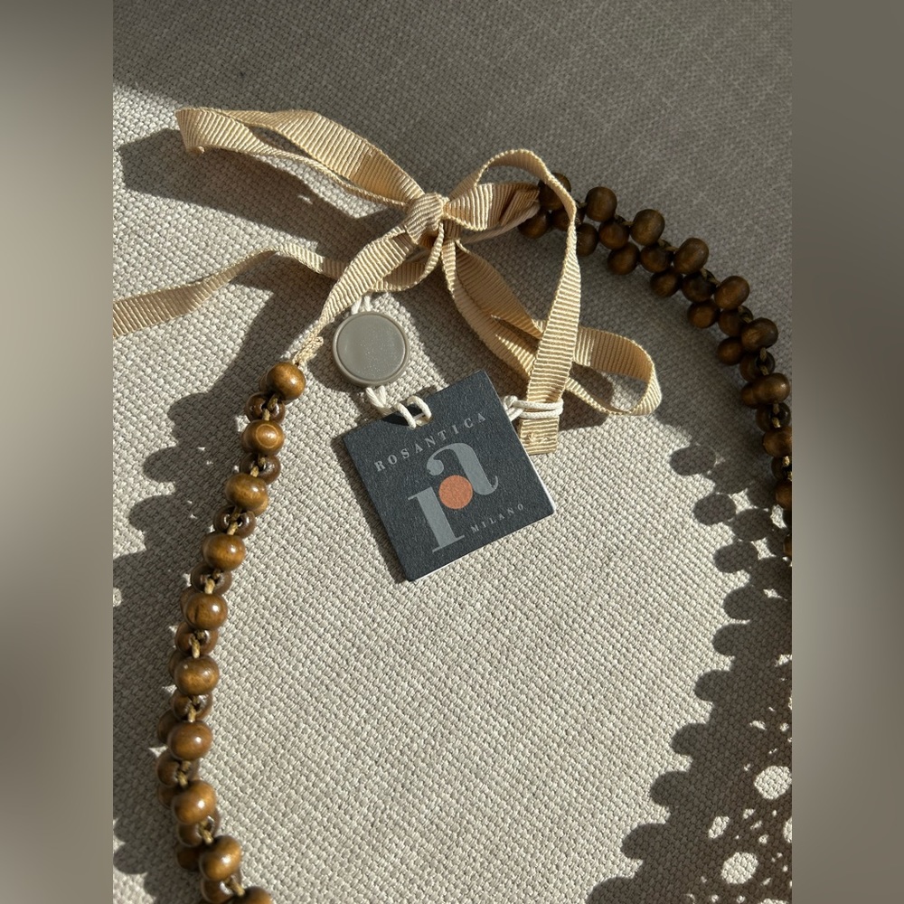 Designer ROSANTICA Sun Visor - Picture 9 of 11